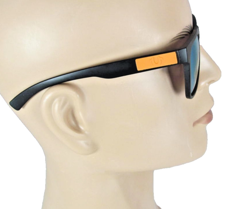 TRUE RELIGION Men Matte Black Sunglasses Blue Reflective Lenses TRM1860-MBY-YM-S