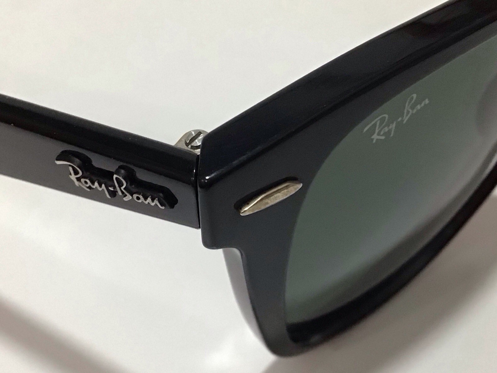 RAY-BAN Men’s WAYFARER RB 2140 901 SUNGLASSES / Hand Made In Italy K (54-18 3N)
