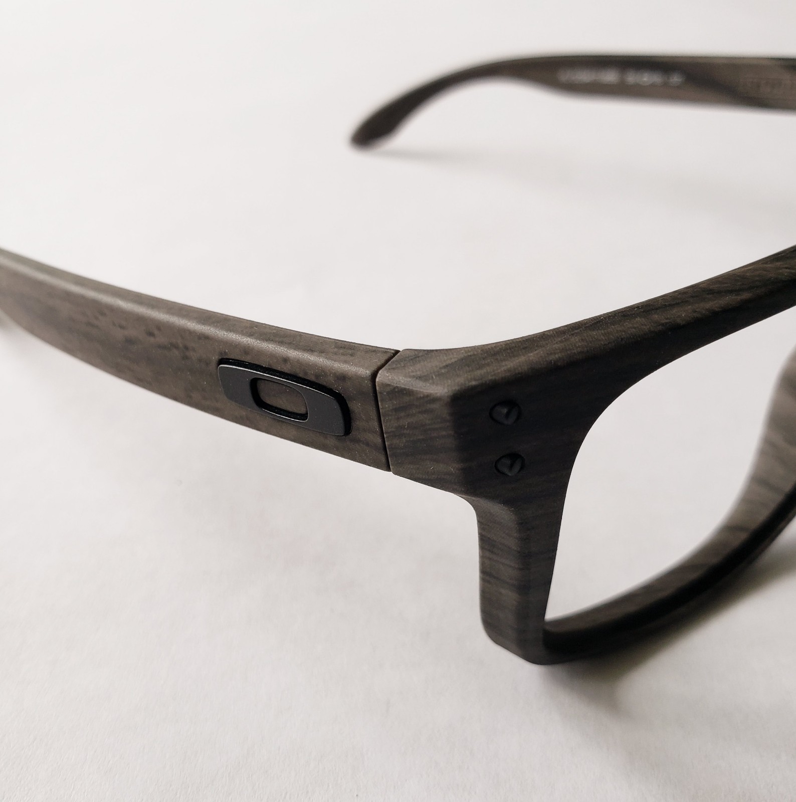 Oakley Holbrook XL Woodgrain Black Icons Replacement Frame Only Brown OO9417