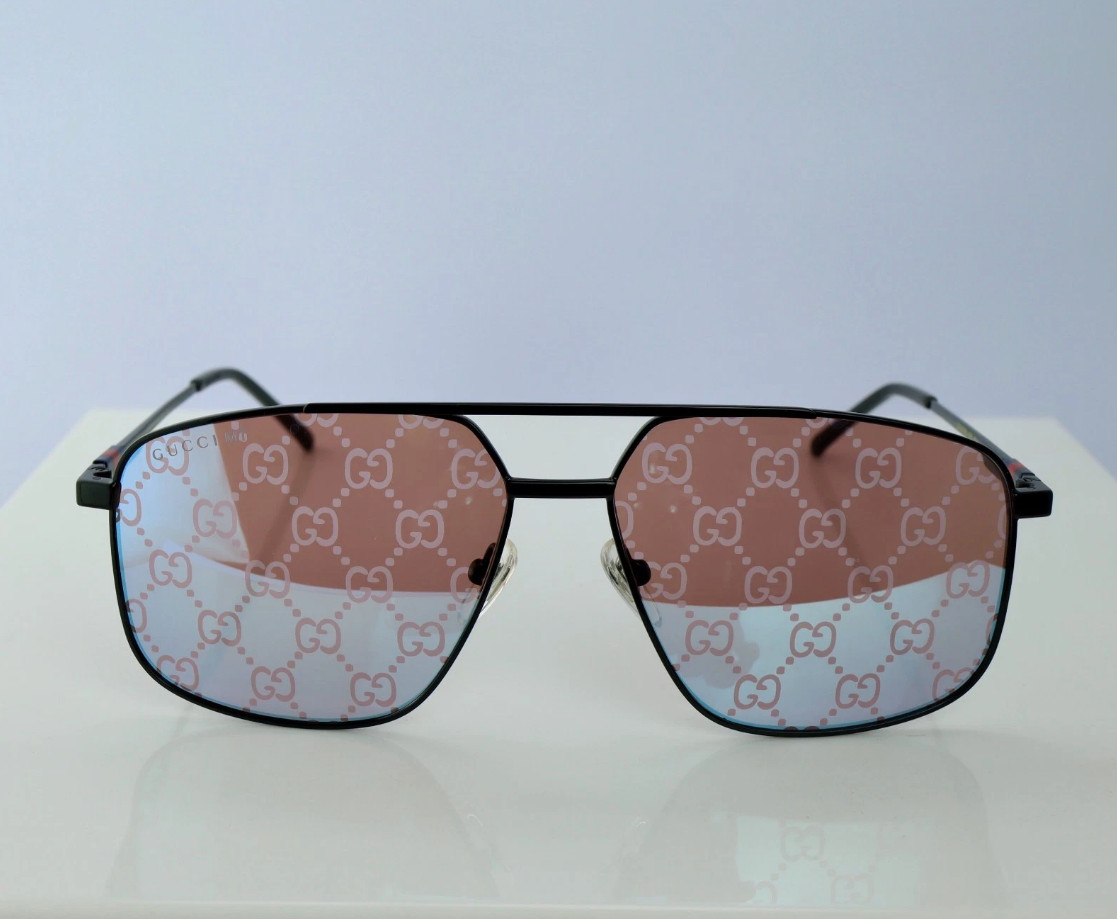 Gucci GG1676S 005 Unisex Square Sunglasses in Black with Grey Lens 100% UV