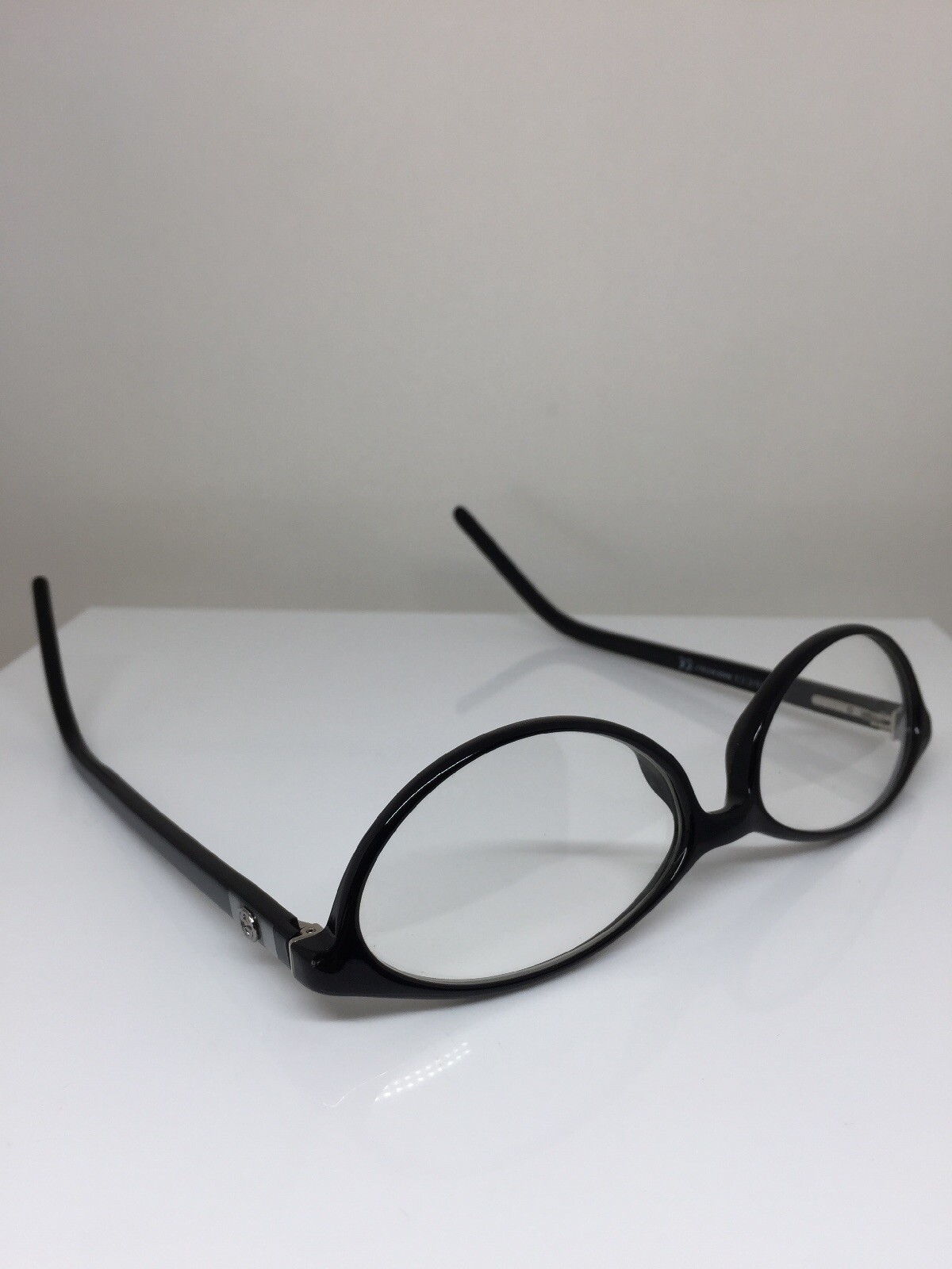 New Vintage GUCCI GG 2596 EYEGLASSES GLASSES GG 2596 C. Z8P Shiny Black 53-15mm