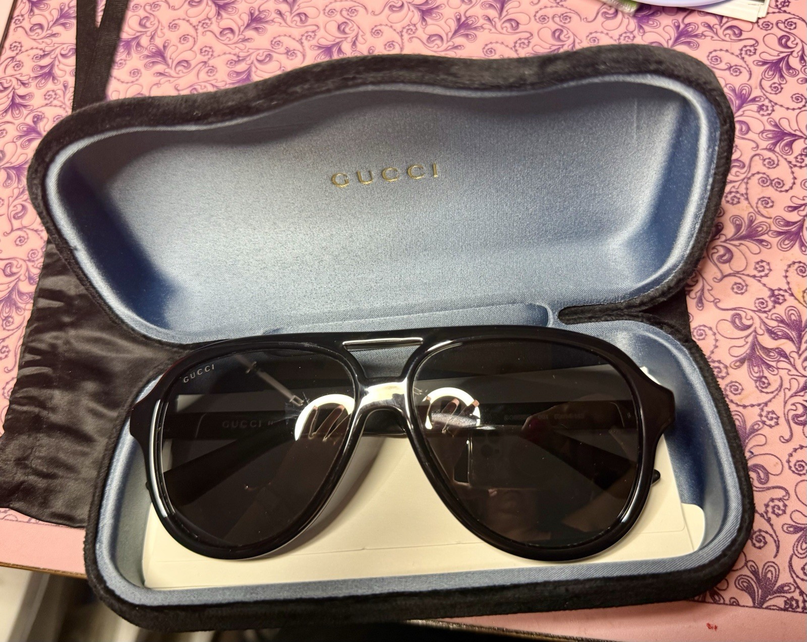 NEW NEVER USED. Gucci GG0688S Black/Grey (001 B) Sunglasses