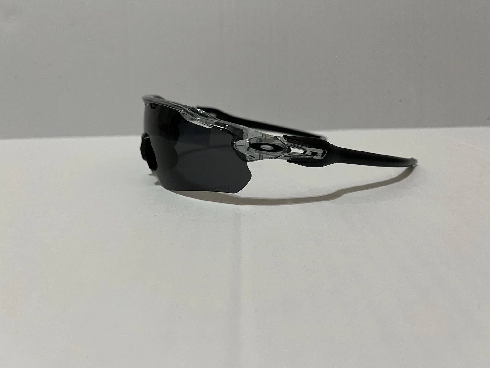 NEW Oakley 009208 Radar Ev Path Men’s Sunglasses Grey Ink Frame – Prizm Lens
