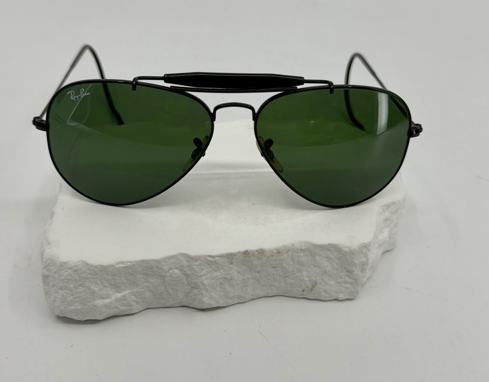 Vintage Ray-Ban RB3030 Outdoorsman Aviator Sunglasses (with case)