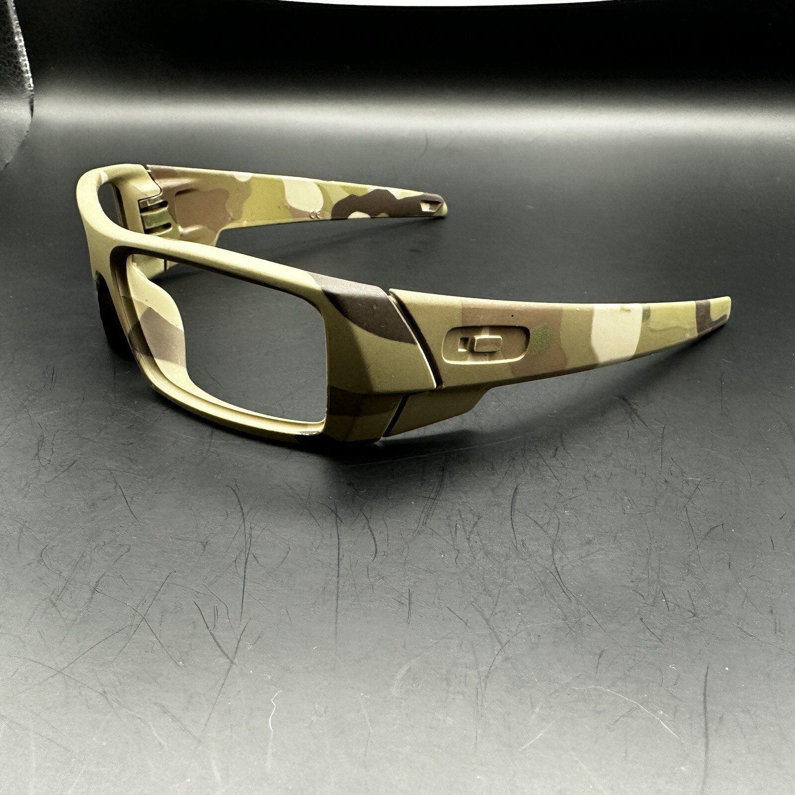 Oakley Gascan Multicam Frame