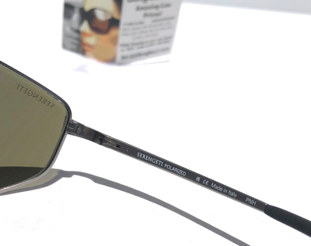 SERENGETI MASTEN Matte Gunmetal POLARIZED Mineral Green GLASS Sunglass SS579002