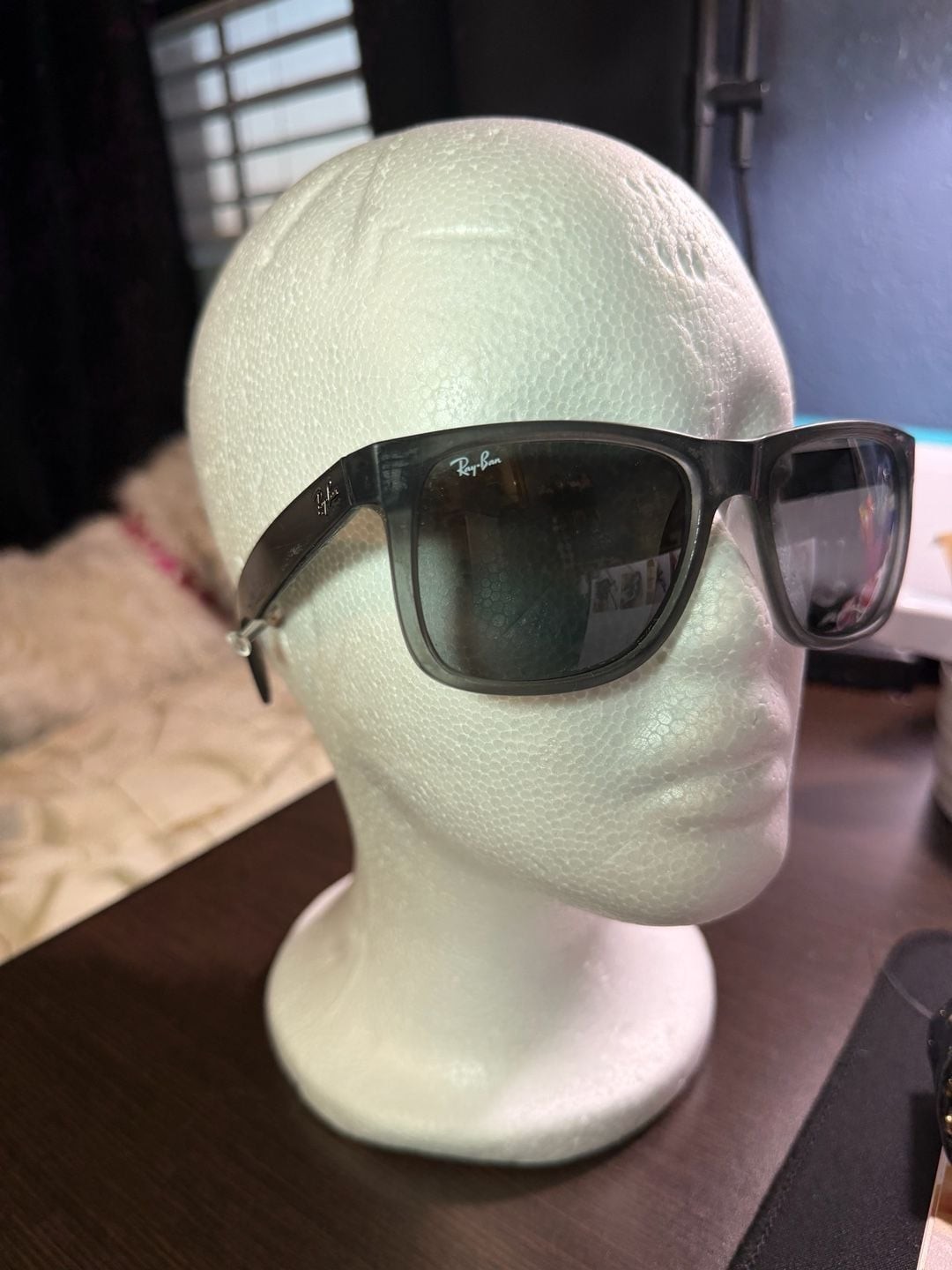 Ray-Ban Justin Classic RB4165 Sunglasses in Transparent Grey