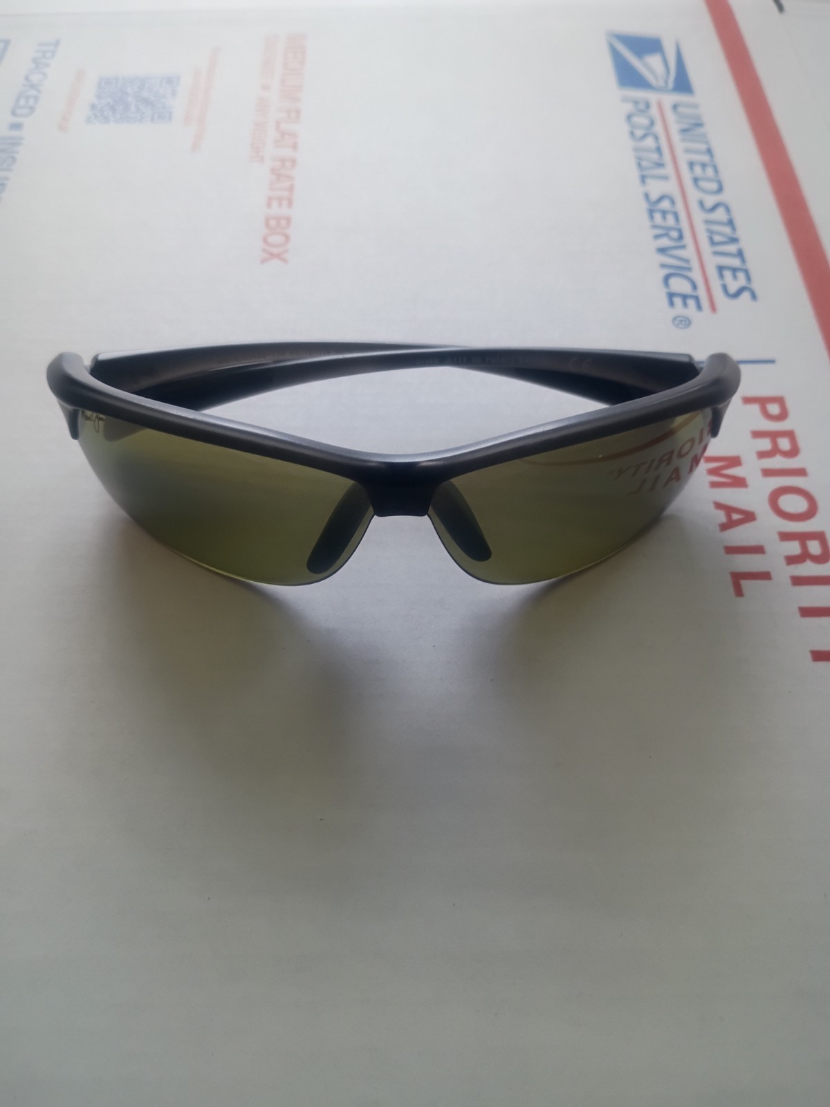 Maui Jim River Jetty Wrap Sunglasses Lightweight Black Frame Green Tinted