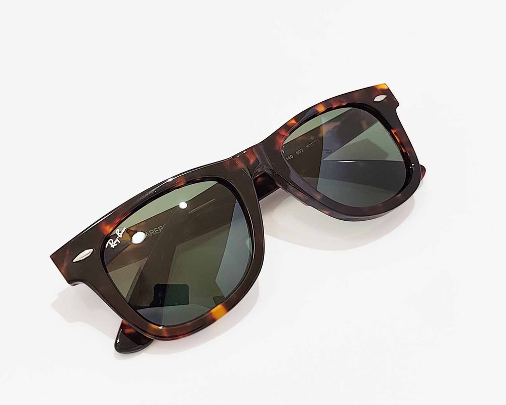 Ray-Ban RB2140 Original Wayfarer Classic Tortoise Frame Green Lens Unisex 50mm