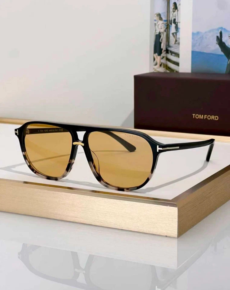 Tom Ford Bruce Sunglasses FT1026 Black Havana/Brown 61-12-145mm With Case New