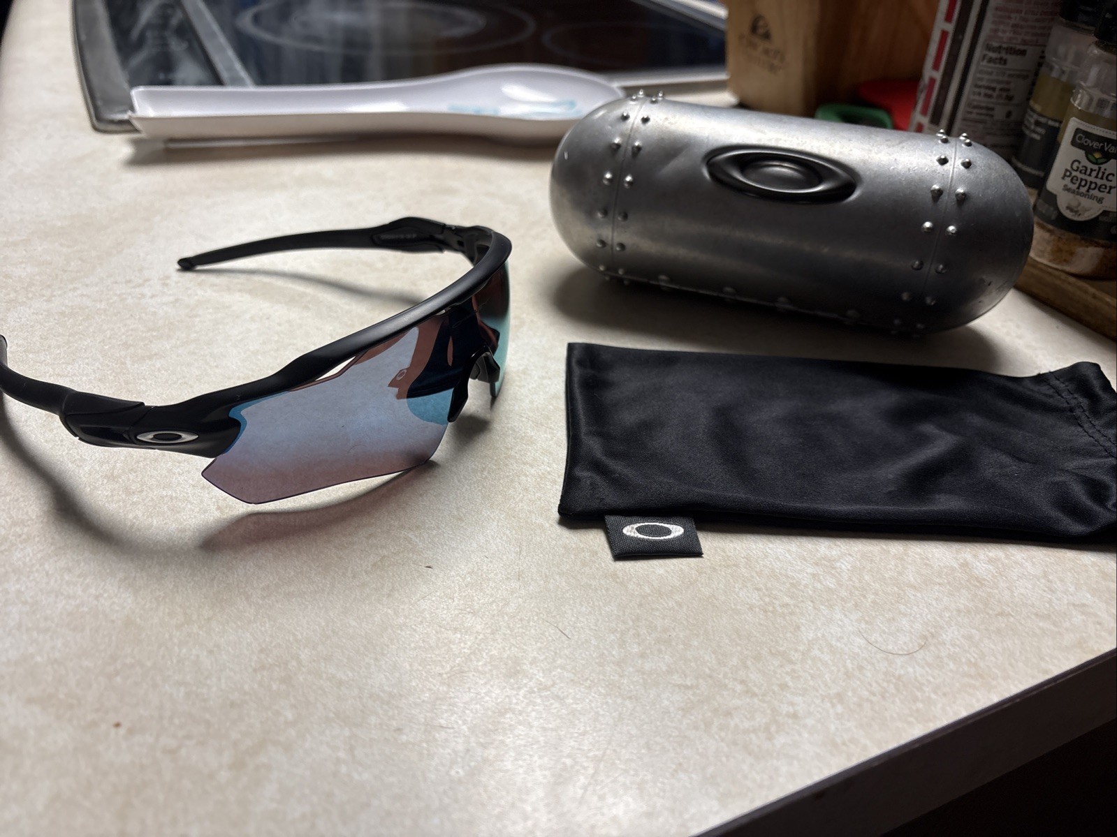 Oakley 009208 Radar Ev Path Men’s Sunglasses – Prizm Black