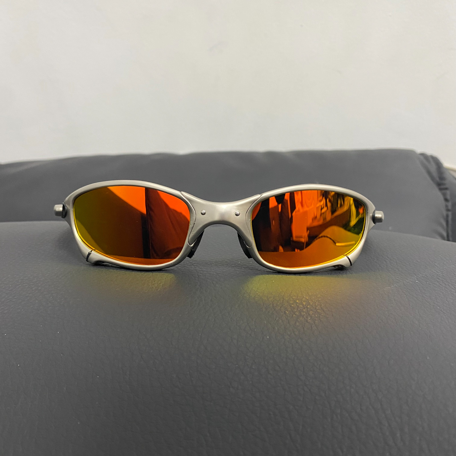Oakley Juliet 1.0 X-Metal Polarized Sunglasses Silver Frames Red Vintage Y2K