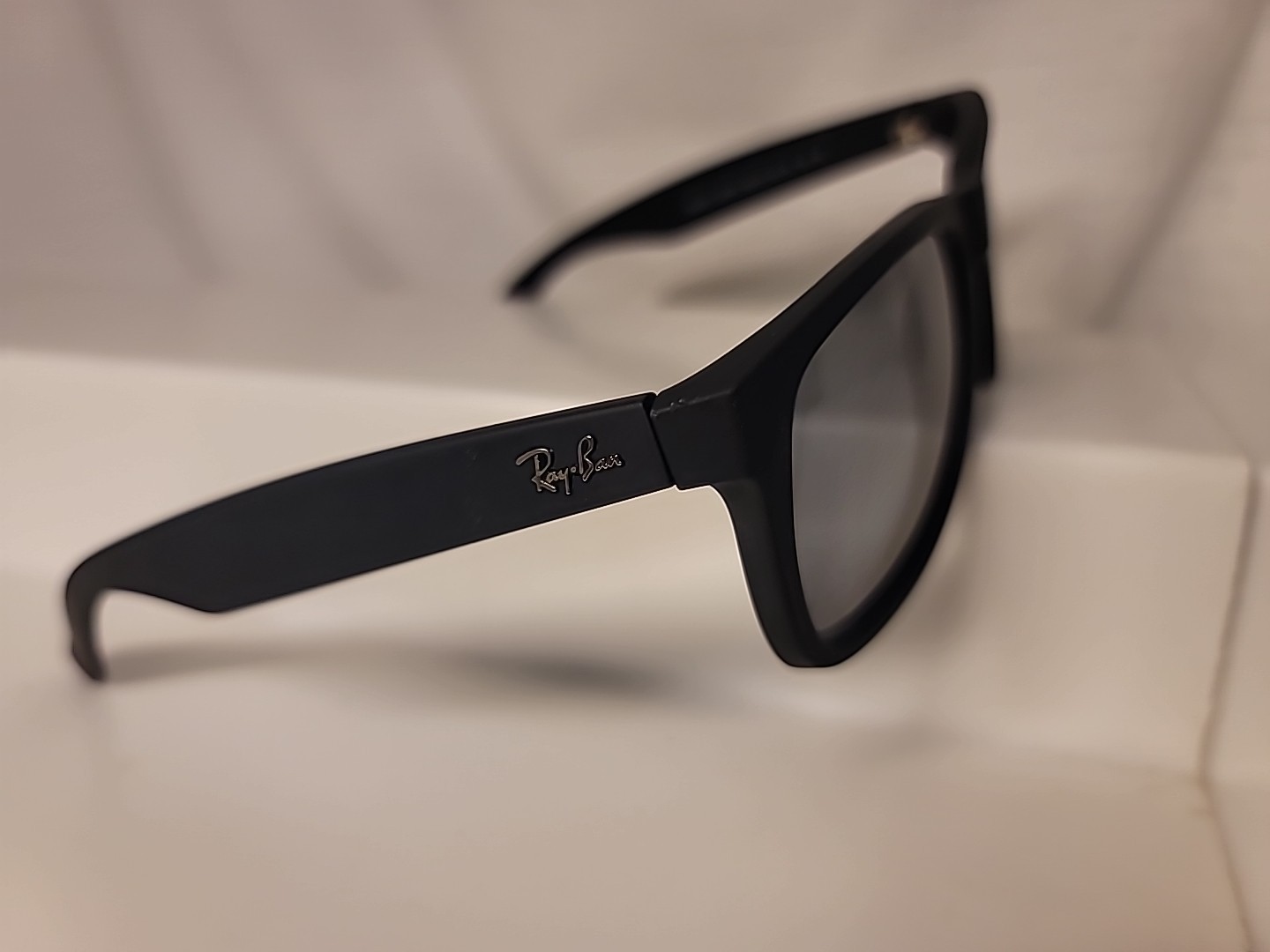 Ray-Ban RB4165 622/T3 Justin Matte Black / dark gray 54mm Sunglasses RB