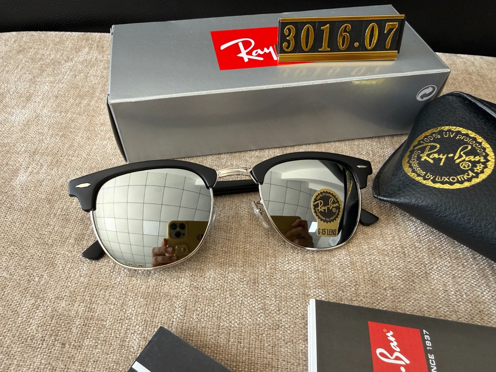 RAY-BAN RB3016 Clubmaster Sunglasses Black Silver Frame Silver Mirror Lens
