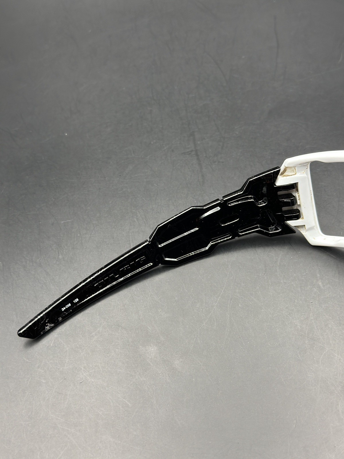 Oakley Oil Rig 2 Polished White/Black Silver Ghost Text Frame 24-058