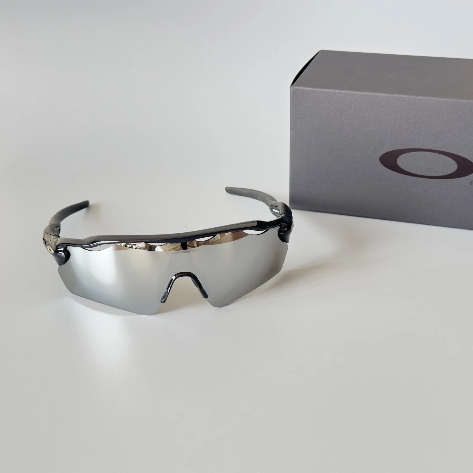 Oakley Radar Ev Path OO9208 Polished Black Frame Sunglasses Mirrored LensIN BOX