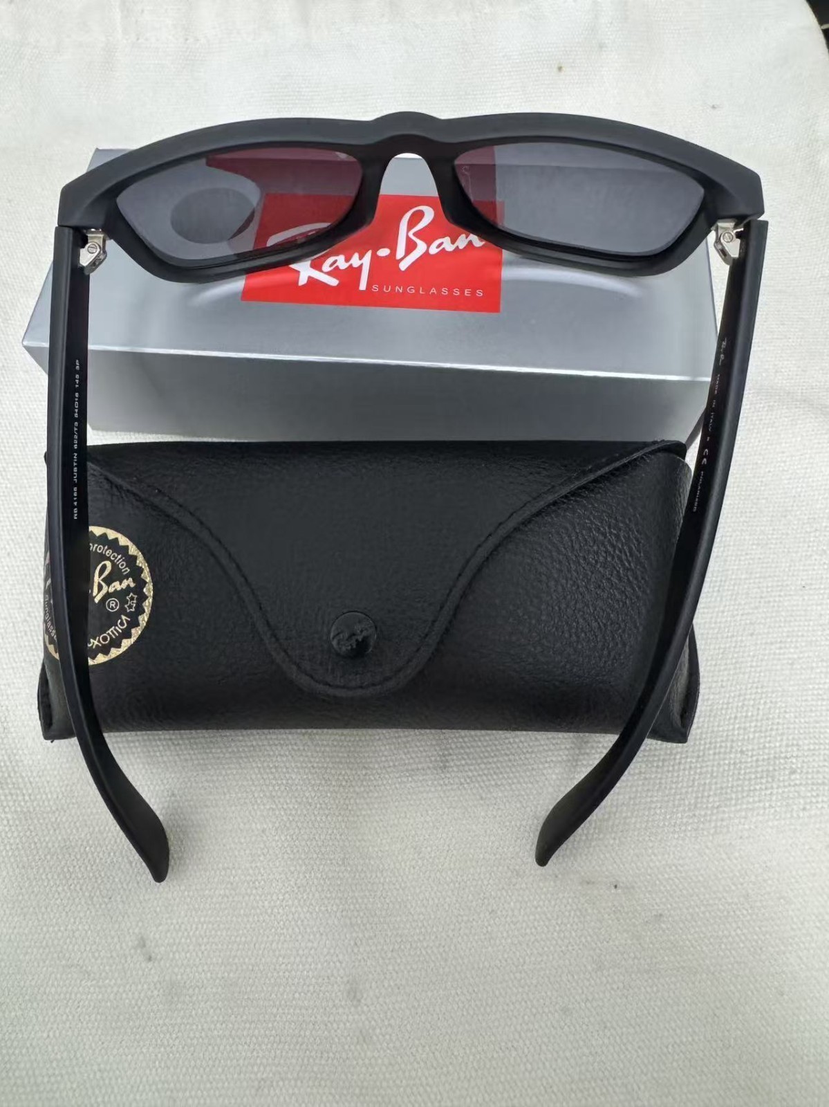NEW Ray-Ban Justin Classic Grey Polarized Sunglasses RB4165 622/T3 54-16mm US
