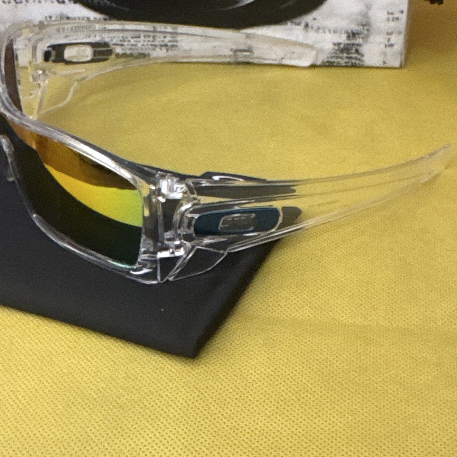 Oakley Men’s Wrap Shield Sunglasses Clear Frame Gold Mirrored Lens OO9101-07