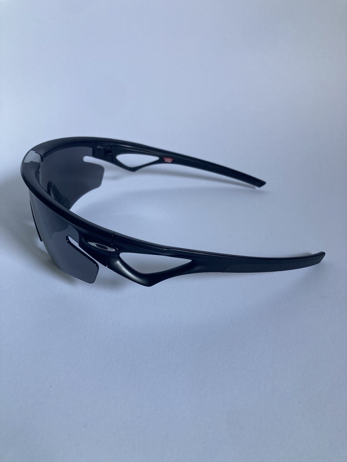 Oakley Sphaera Slash OO9499-0136 Prizm Black Polarized Sunglasses
