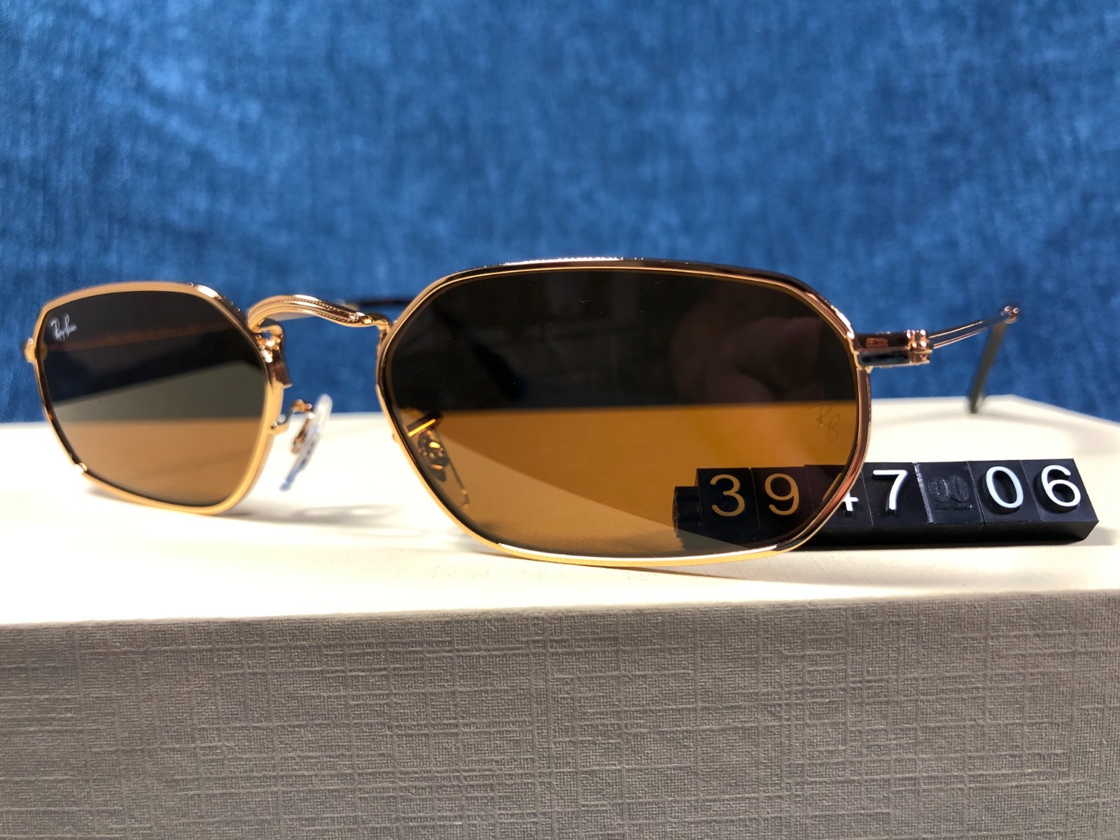 Ray-Ban RB3947 Polished Arista Gold/Brown 57 mm Sunglasses 145mm 001/33 57-18MM