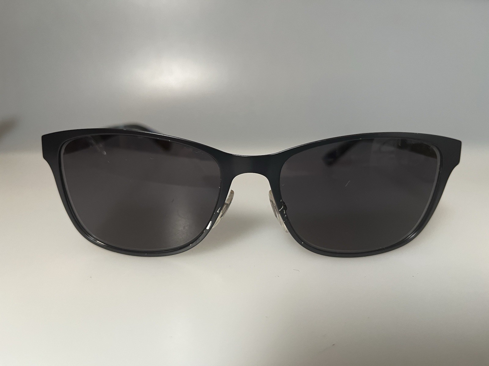 Gucci GG 4268 Black Plastic Rectangle Sunglasses Gray Tinted Lenses 140mm
