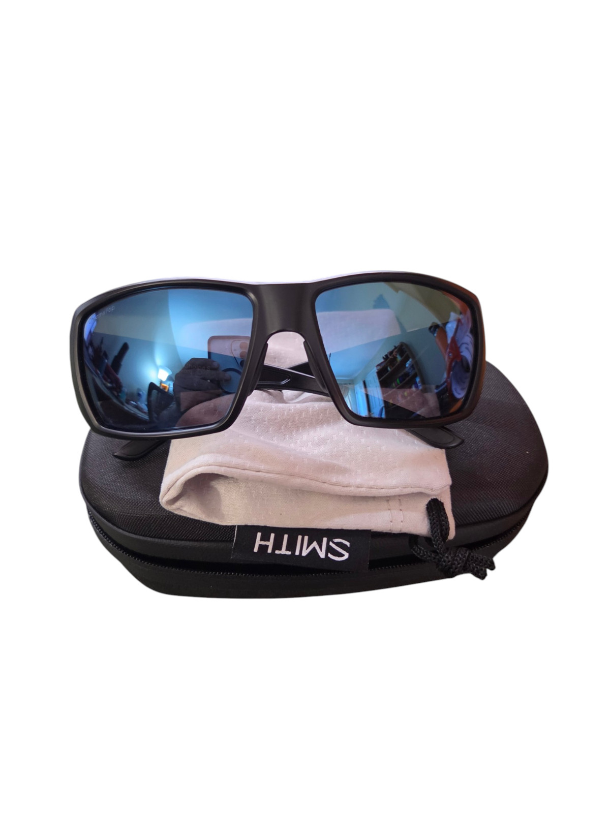 Smith Guide’s Choice S Sunglasses ChromaPop Glass Polarized Blue Mirror