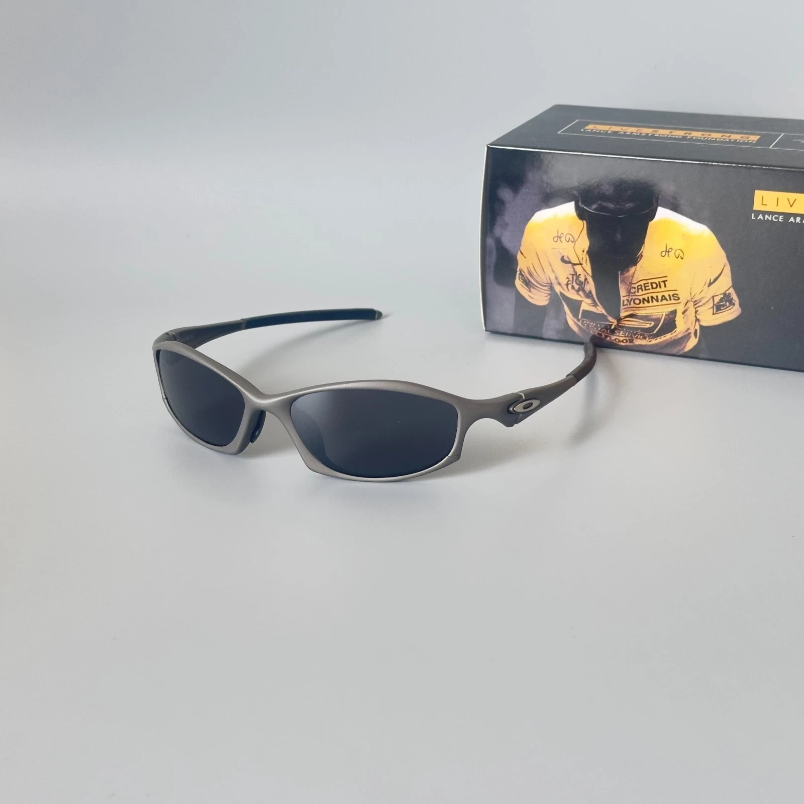 Oakley Hatchet X-metal Polarized Sunglasses Matte gray frames black lenses