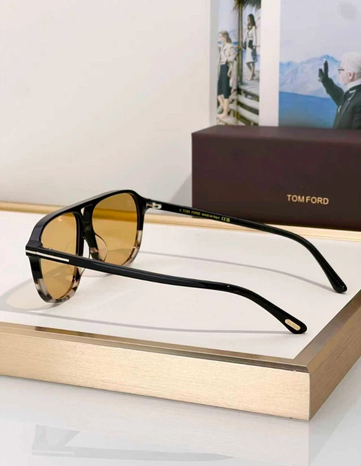 Tom Ford Bruce Sunglasses FT1026 Black Havana/Brown 61-12-145mm With Case New