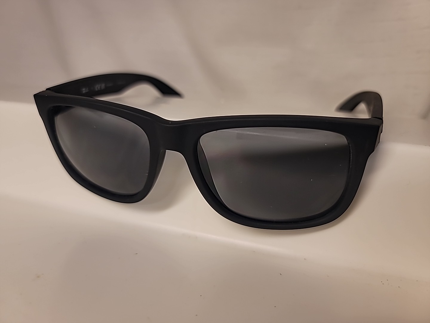 Ray-Ban RB4165 622/T3 Justin Matte Black / dark gray 54mm Sunglasses RB