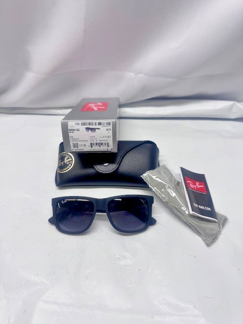Ray-Ban 0RB4165 Sunglasses-Rubber Black-Justin -54-16-145(601/8G)*New