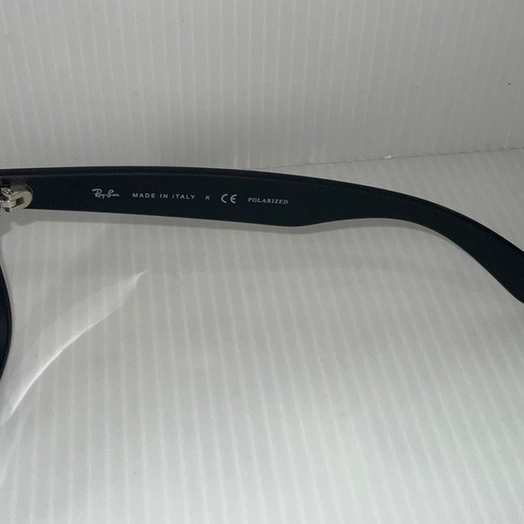 Ray Ban unisex polarized sunglasses RB 4165 Justin 622/55 made in Italy