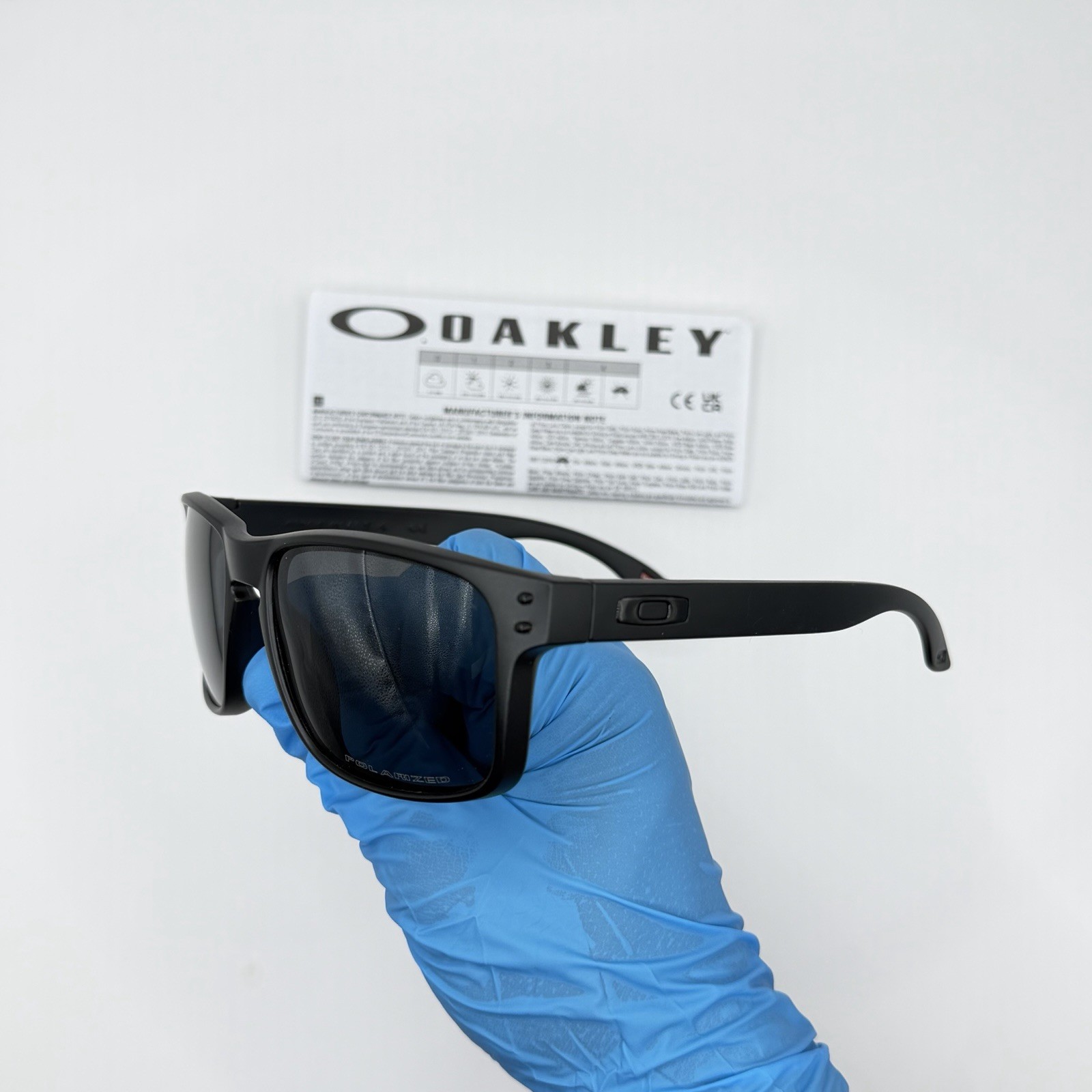 OAKLEY Standard Issue Holbrook™ 57/18 matte black accent sunglasses