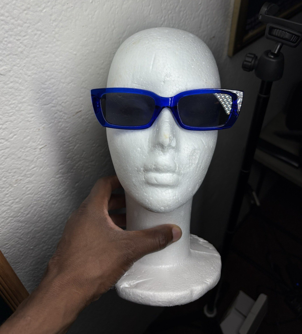 Frye & Co Rectangle Sunglasses Blue Plastic Frame Gray Tinted Lenses Lightweight
