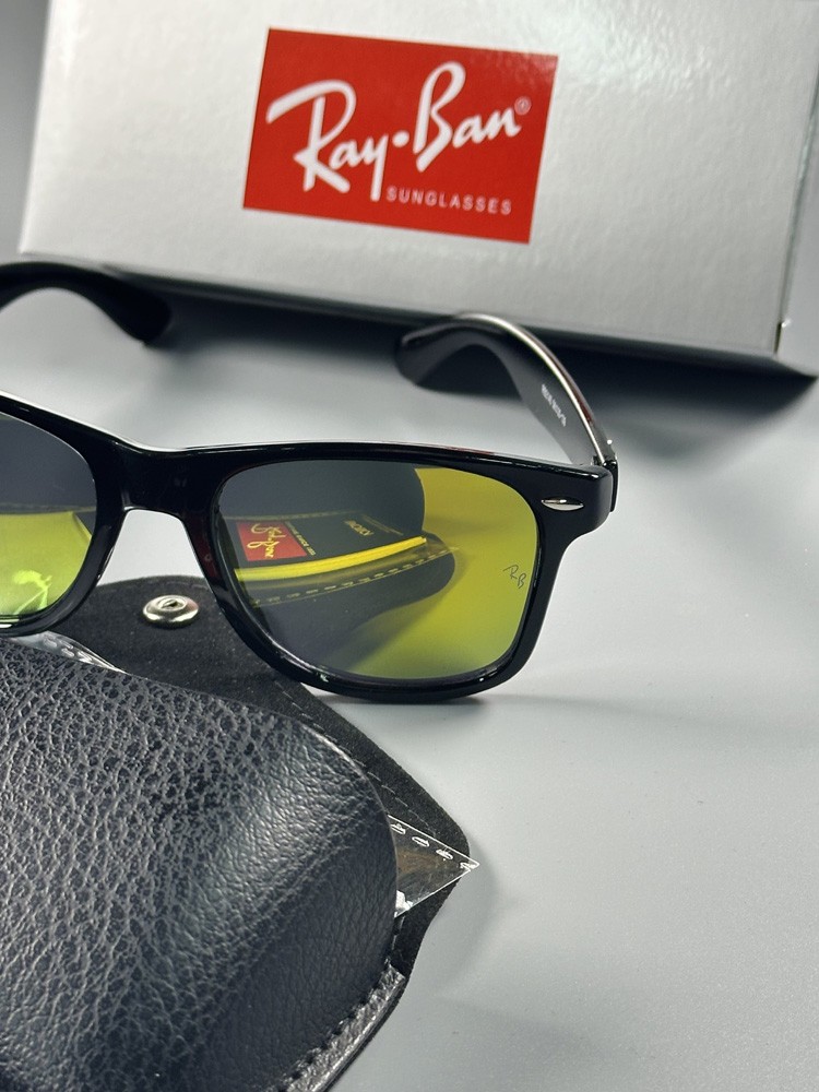Classic Retro Polarized Sunglasses Men UV Protection Black Frame Stylish Lens