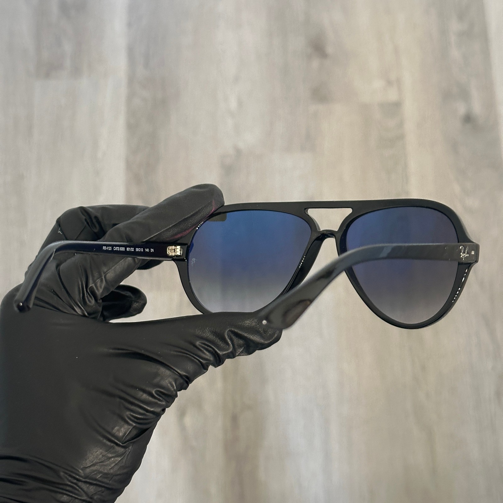 Authentic Ray-Ban Cats 5000 RB4125 59mm Unisex Aviator Sunglasses