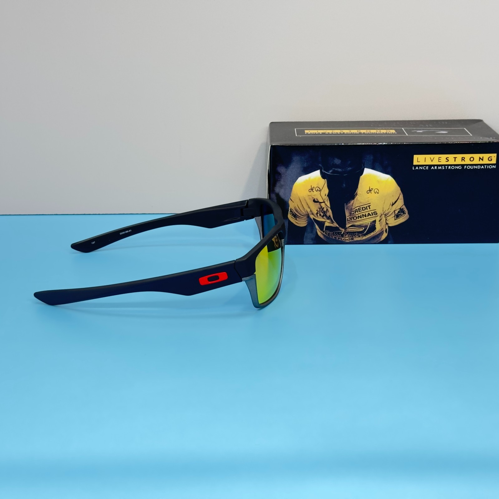 Oakley Twoface OO9189 Matte Black Frame Prizm Ruby Sunglasses New Box