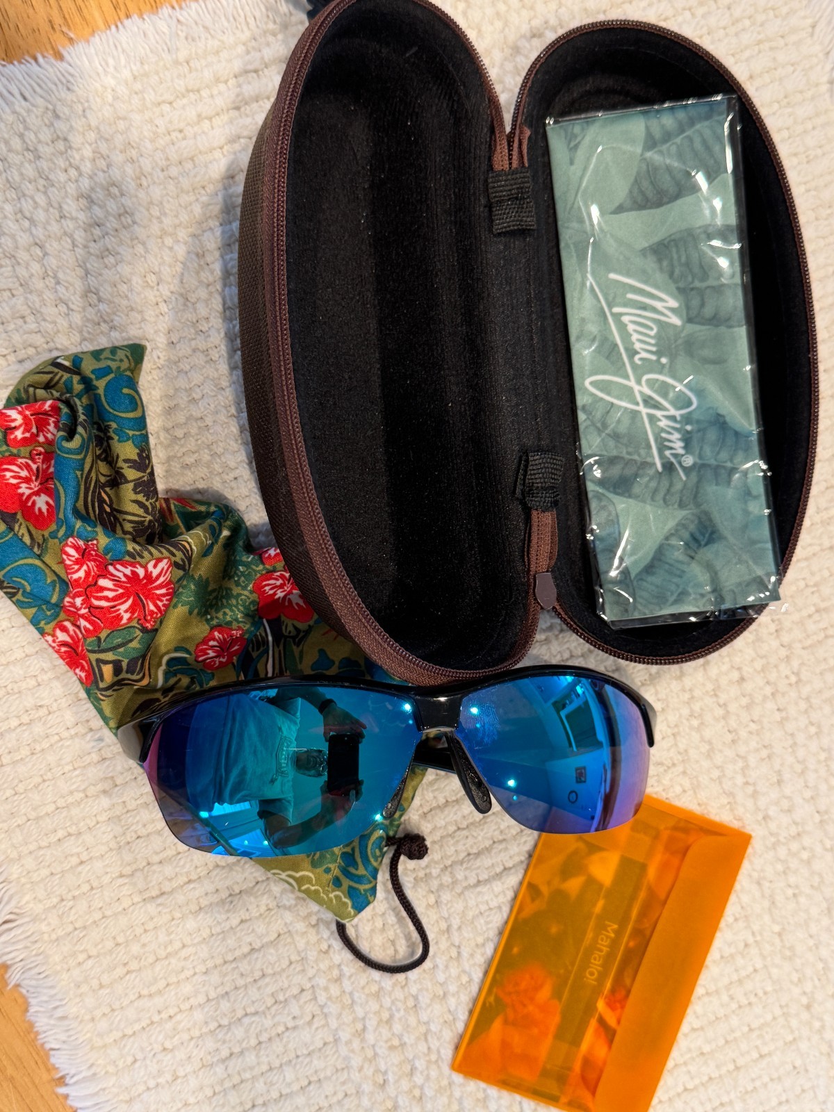 Maui Jim HOT SANDS semi-rimless Sunglasses – Model 426