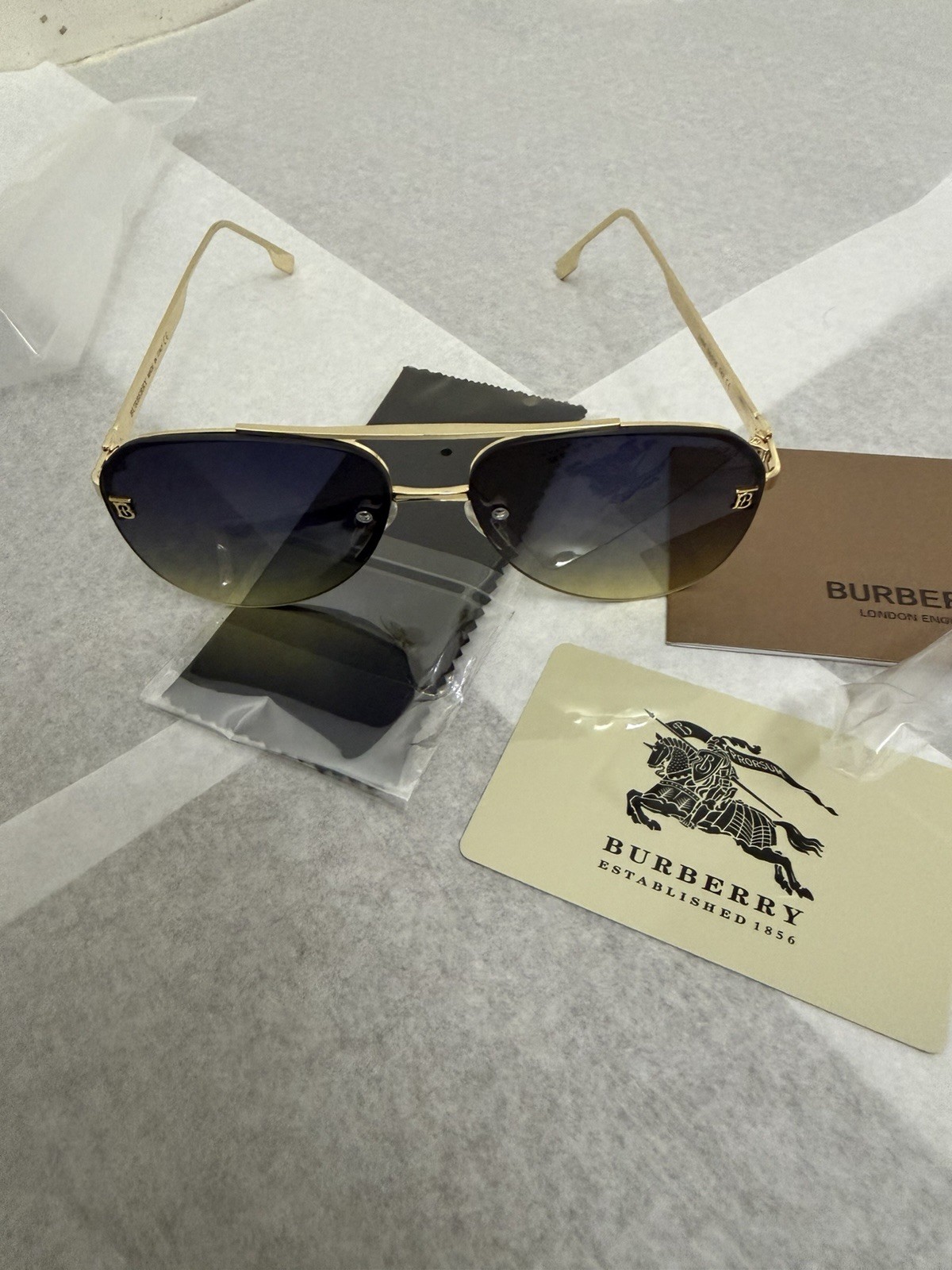 Burberry Men’s Aviator Sunglasses Gold Metal Frame Gray Gradient Lenses