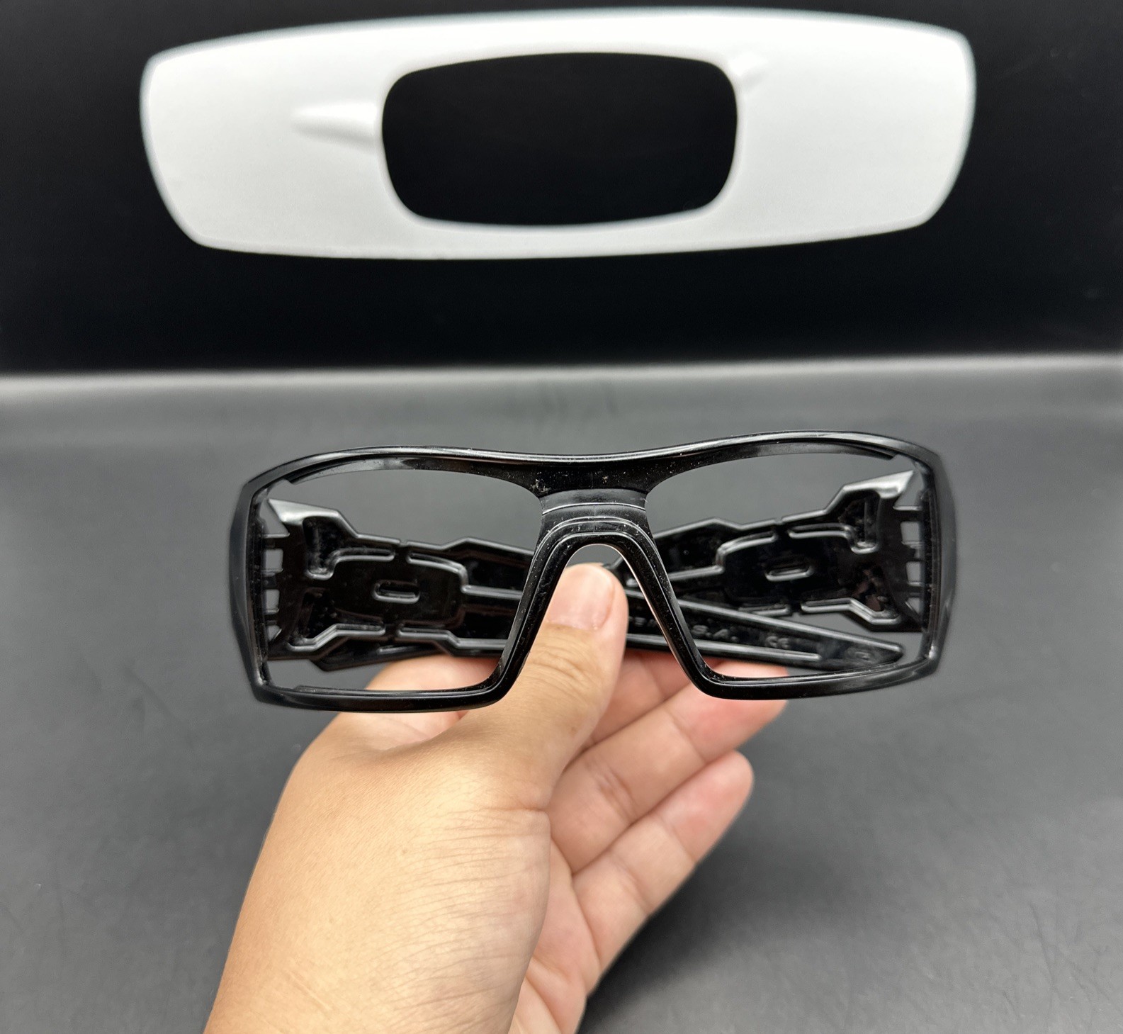 Oakley Oil Rig 2 Polished Black Frame