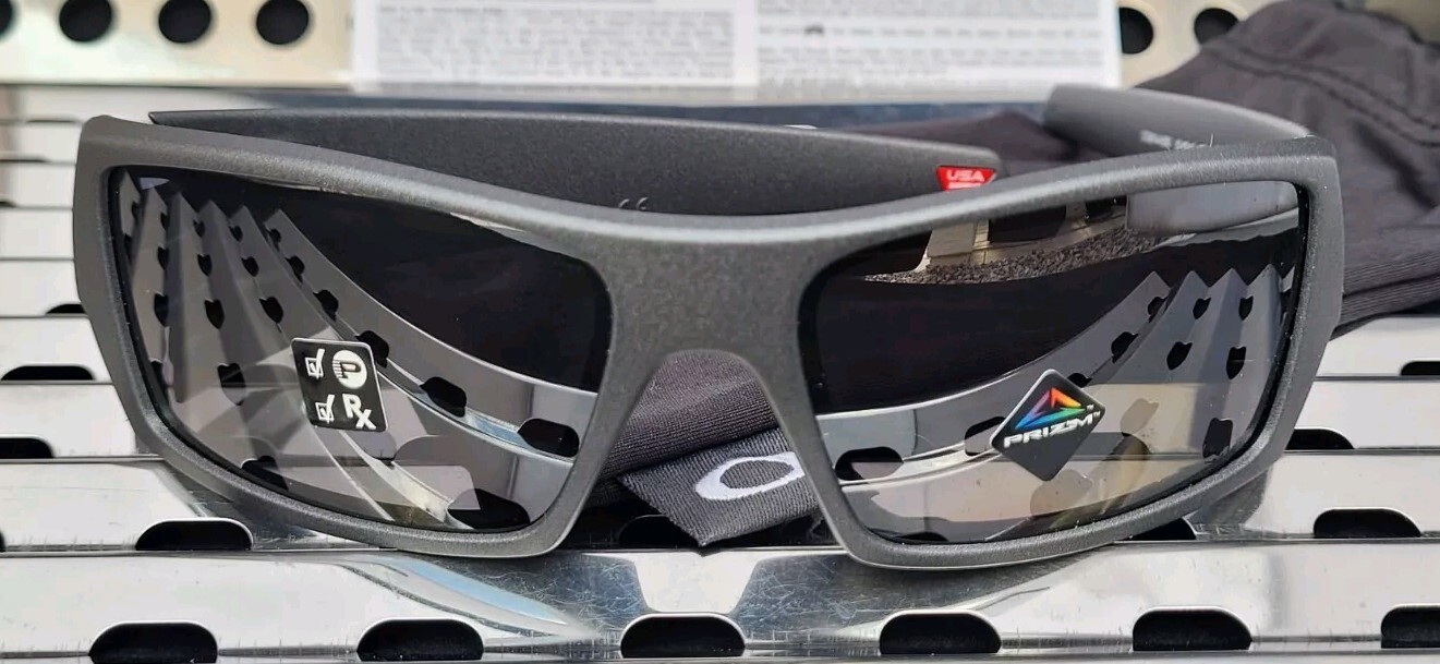 New Oakley GASCAN 9014-3560 Sunglasses Matte Steel w/ Prizm Black Polarized