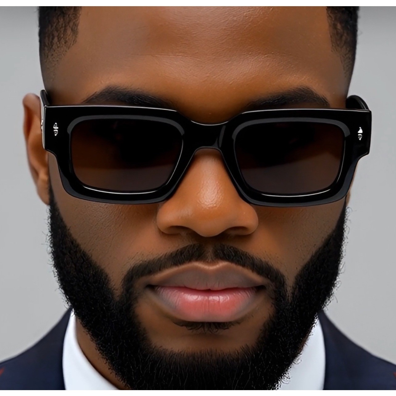 Chunky Square Frame Sunglasses Men Fashionable Style Luxury Model Lentes Gafas