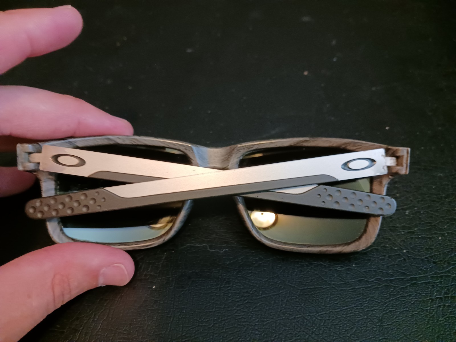Oakley Holbrook Mix OO9384-0457 Sunglasses Woodgrain Green Mirror 57-17-138