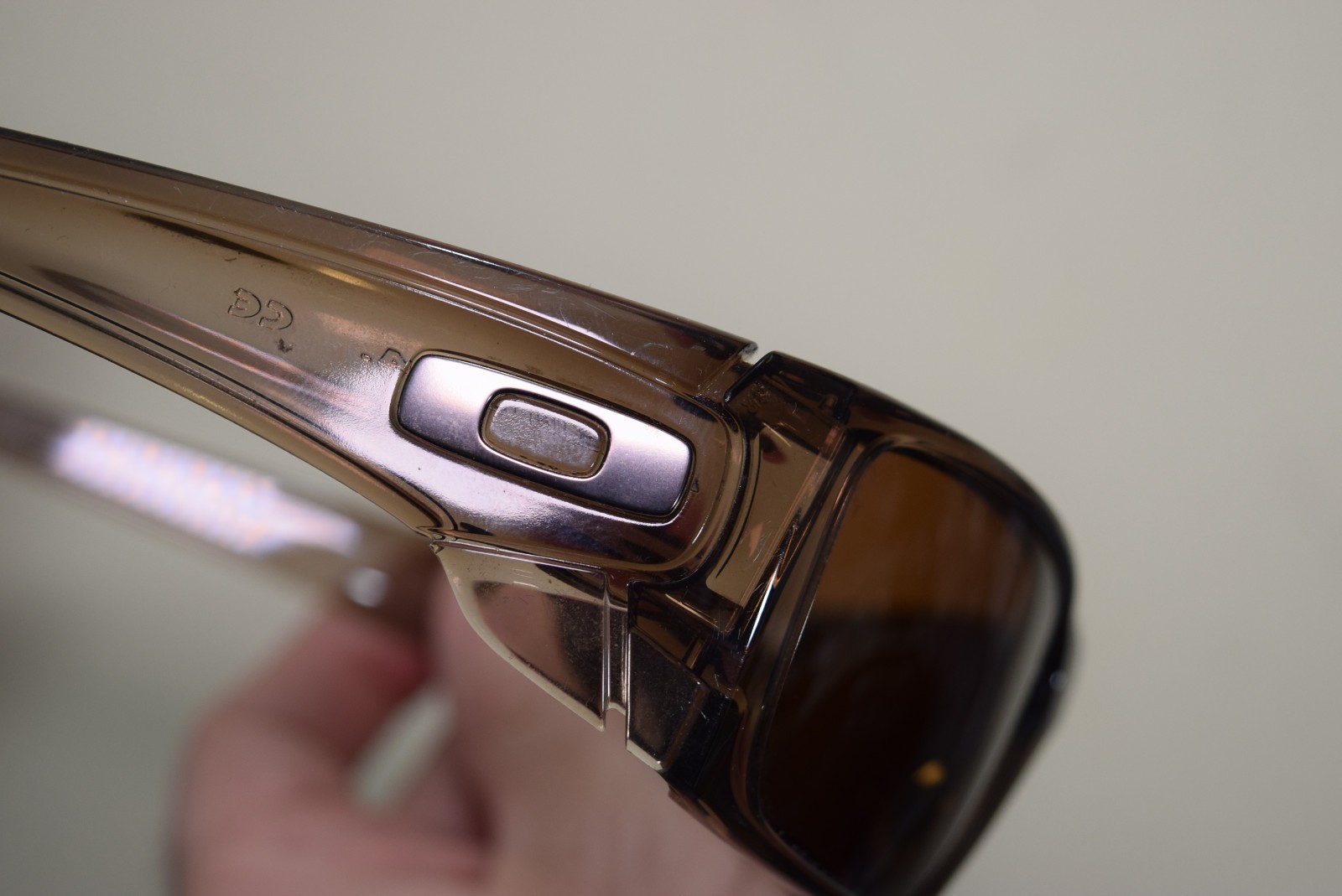 Vintage Oakley OO9096-02 FUEL CELL Smoke Clear Brown Sunglasses NEED LENS