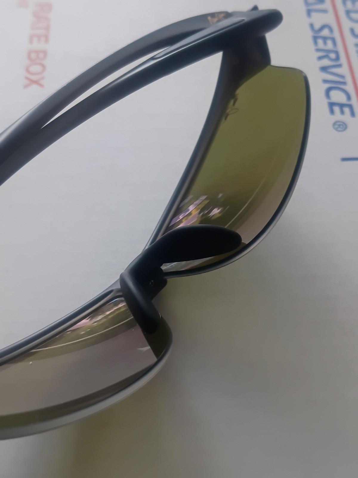 Maui Jim River Jetty Wrap Sunglasses Lightweight Black Frame Green Tinted