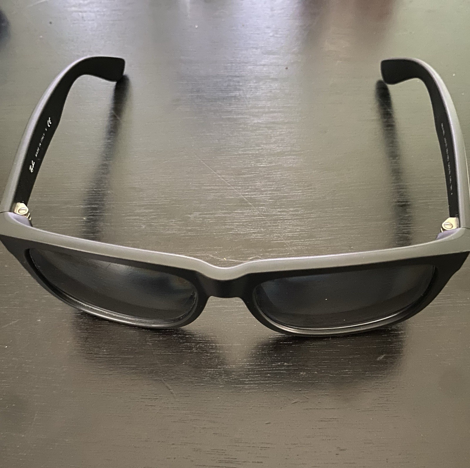 RayBan Justin RB4165 Black Rectangle Sunglasses Gray UnisexTinted Lens 54-16 145