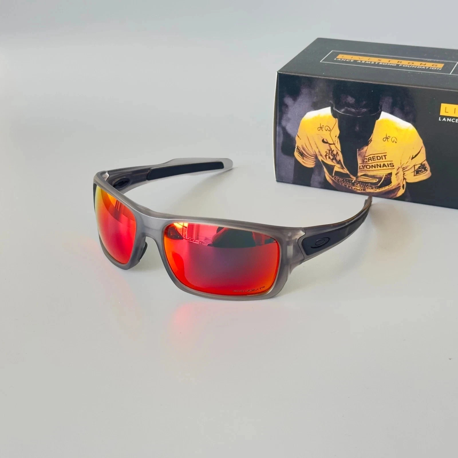 Oakley Turbine OO9263 Grey Smoke Frame Prizm Ruby Polarized Sunglasses