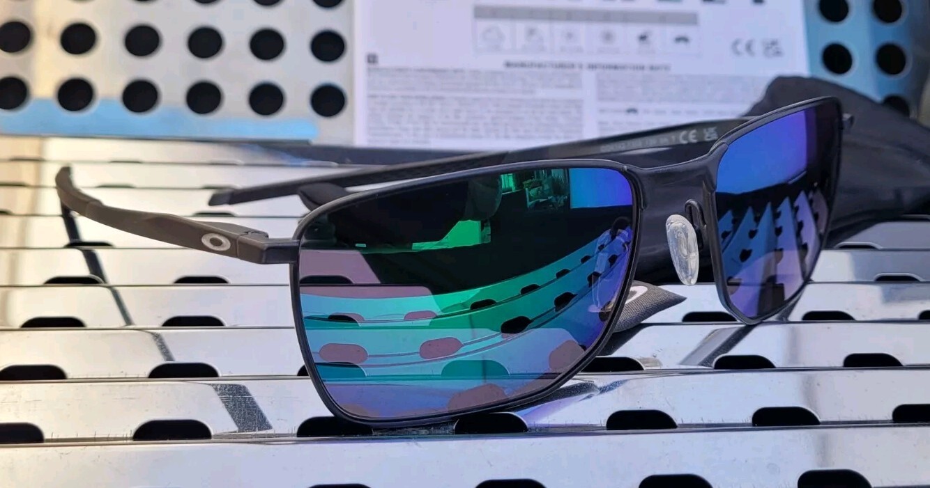 New Oakley EJECTOR Sunglasses 4142-1358 Satin Steel w/ Prizm Jade Lenses