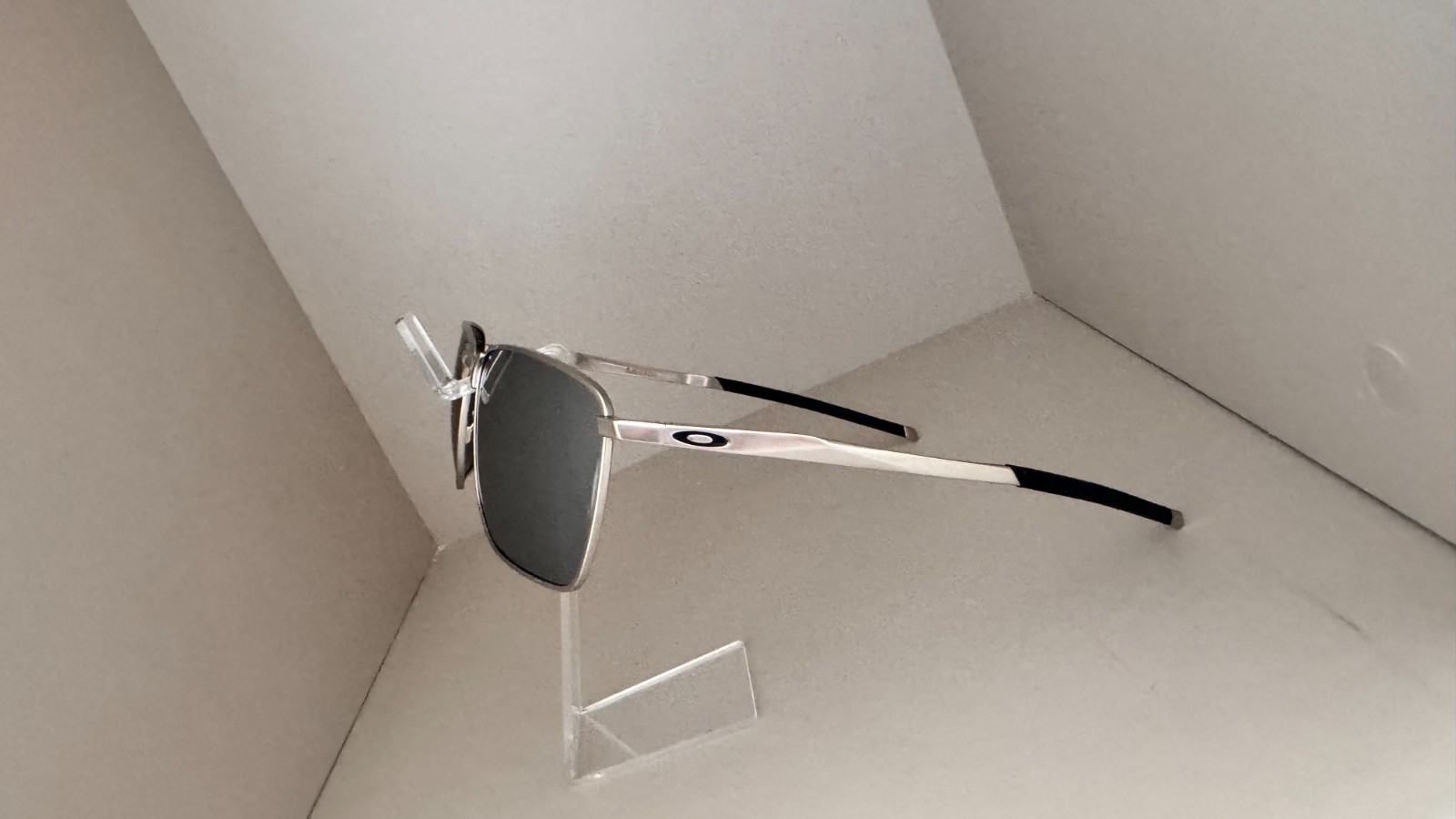 Oakley Ejector OO4142 Silver FramePRIZM Silver Lens Polarized Sunglasses