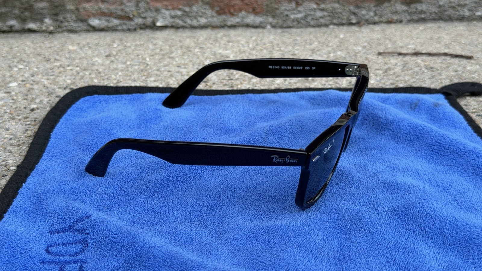 Ray-Ban Wayfarer RB2140 50mm Polarized Sunglasses