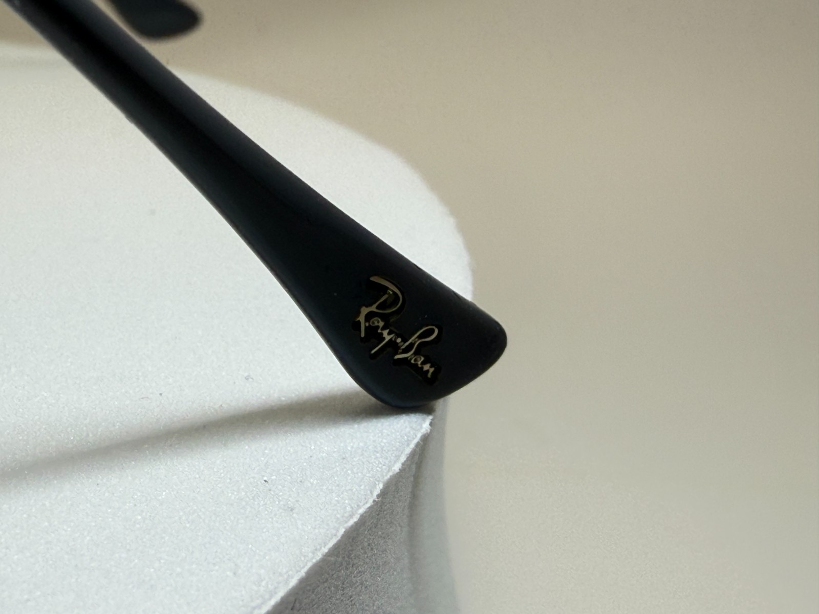 Ray-Ban RB8055 color 159/8G Matte Gunmetal, Grey Gradient, size 59 **BRAND NEW**